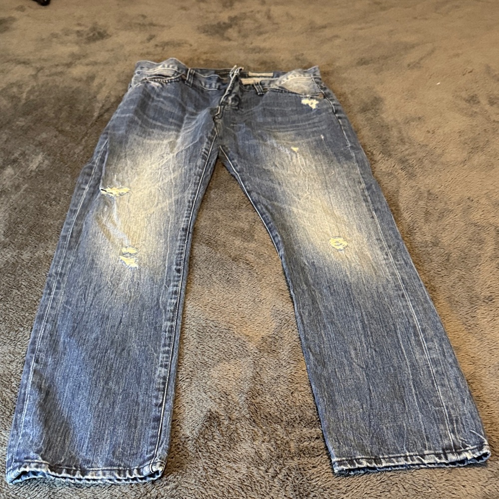 Aeropostale Men's Relaxed Fit Distressed Blue Jeans